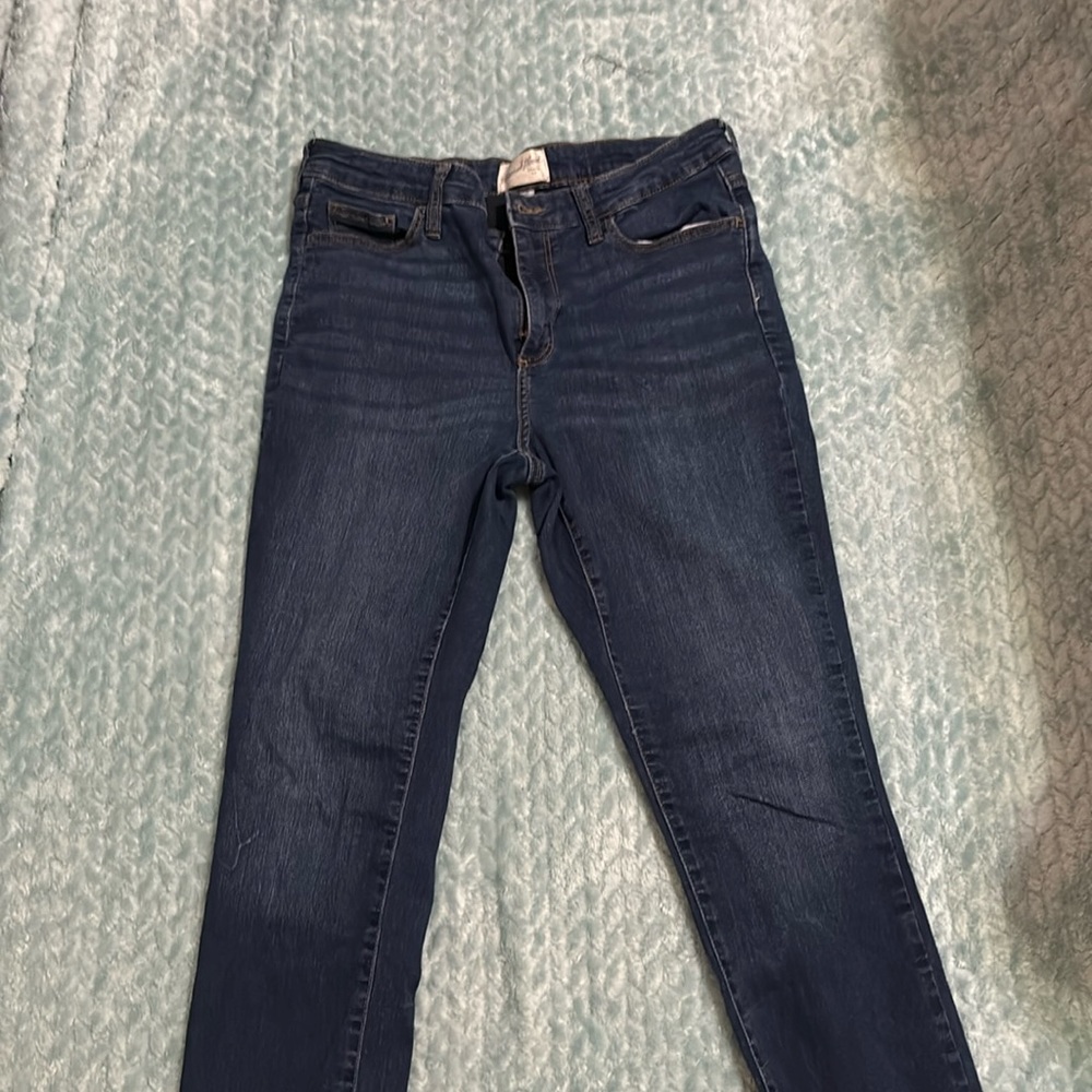 Universal thread jeans